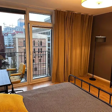 Modern In The Heart Of Browary Warszawskie, Beautiful View And Free Netflix * Warschau