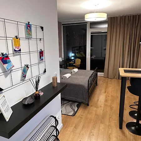 Modern In The Heart Of Browary Warszawskie, Beautiful View And Free Netflix
