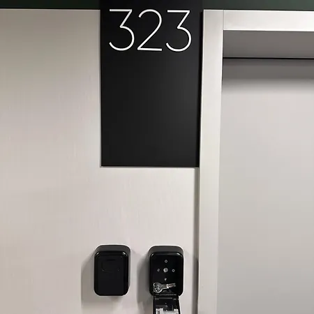 Апартаменты Modern In The Heart Of Browary Warszawskie Варшава