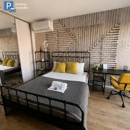 Modern In The Heart Of Browary Warszawskie, Beautiful View And Free Netflix Varsavia